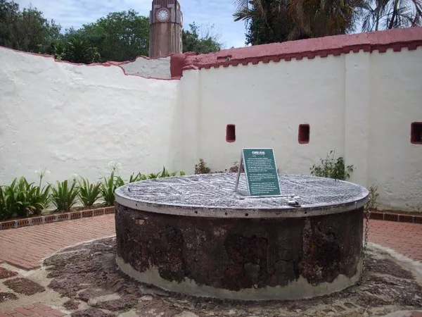 Hang Li Poh's Well