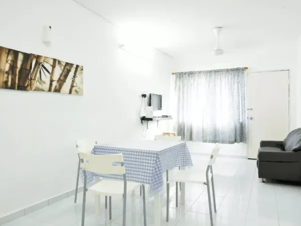 Clean & Cozy Budget Flat @ Malacca City