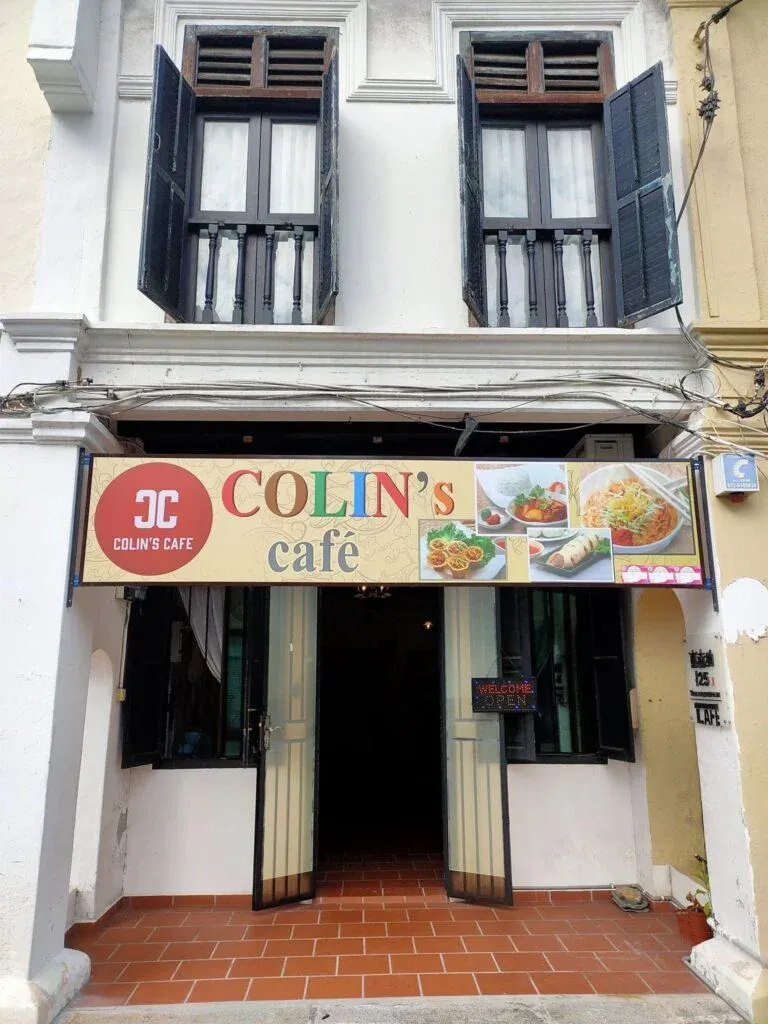 Colin's Cafe / Place