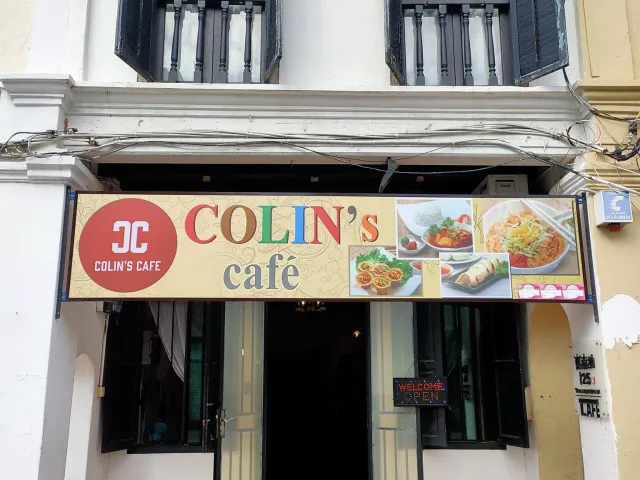 Colin's Cafe / Place - Peranakan Breakfast & Lunch
