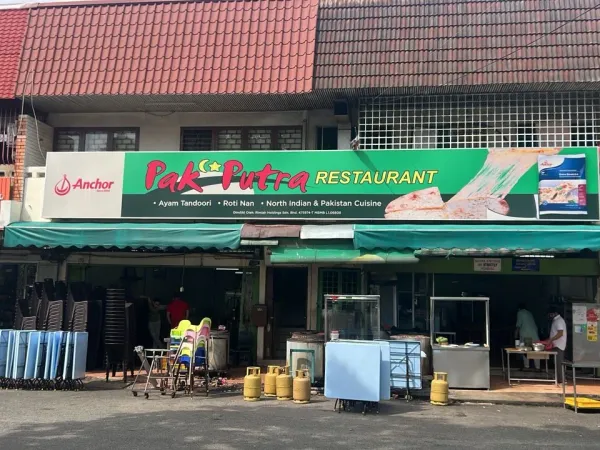 Pak Putra Restaurant
